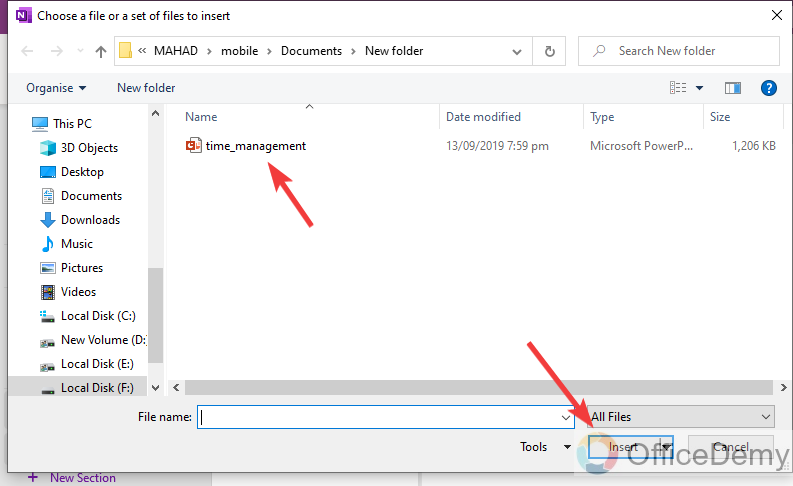 how to insert powerpoint into onenote 4